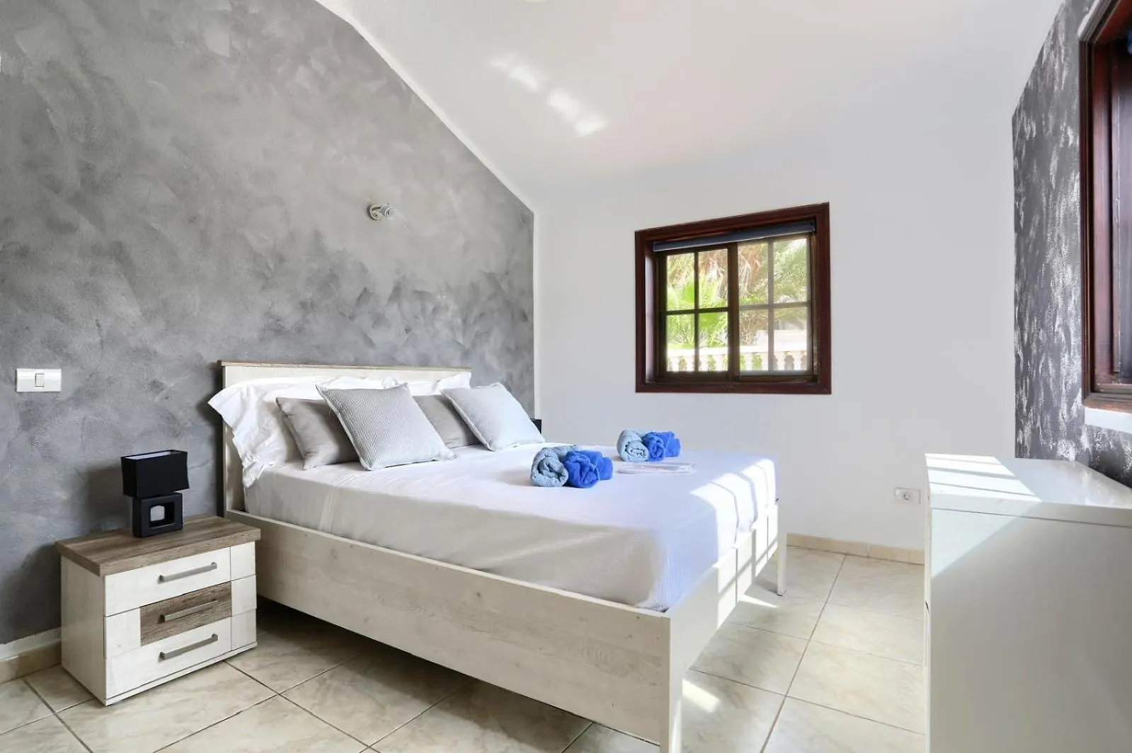 סן מיגל דה אבונה Villa Amarilla Golf ספרד